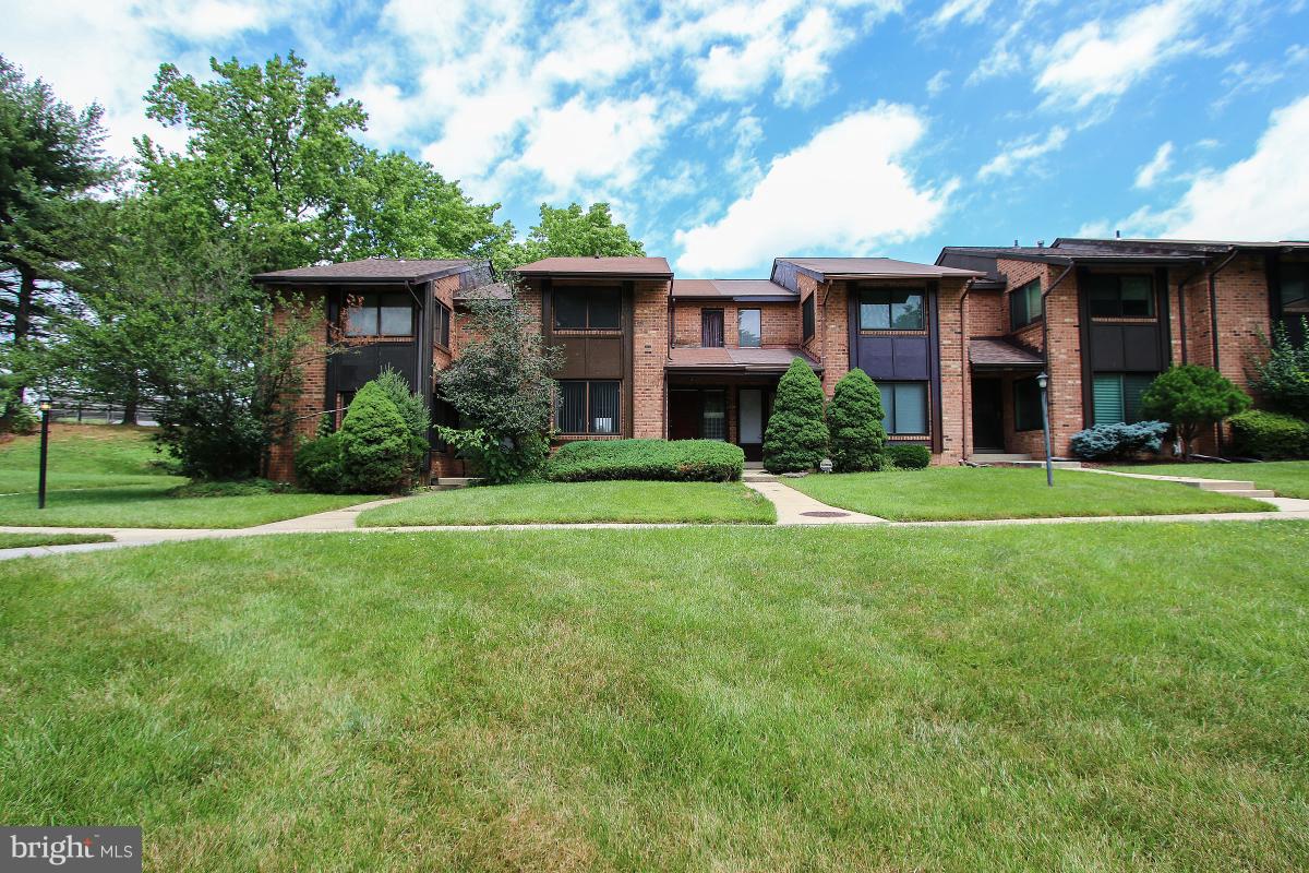 9486 Kilimanjaro Road Columbia, MD 21045 - Photo 2 of 30 Exterior (Front)