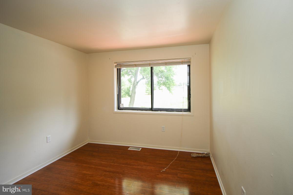 9486 Kilimanjaro Road Columbia, MD 21045 - Photo 19 of 30 Bedroom # 2