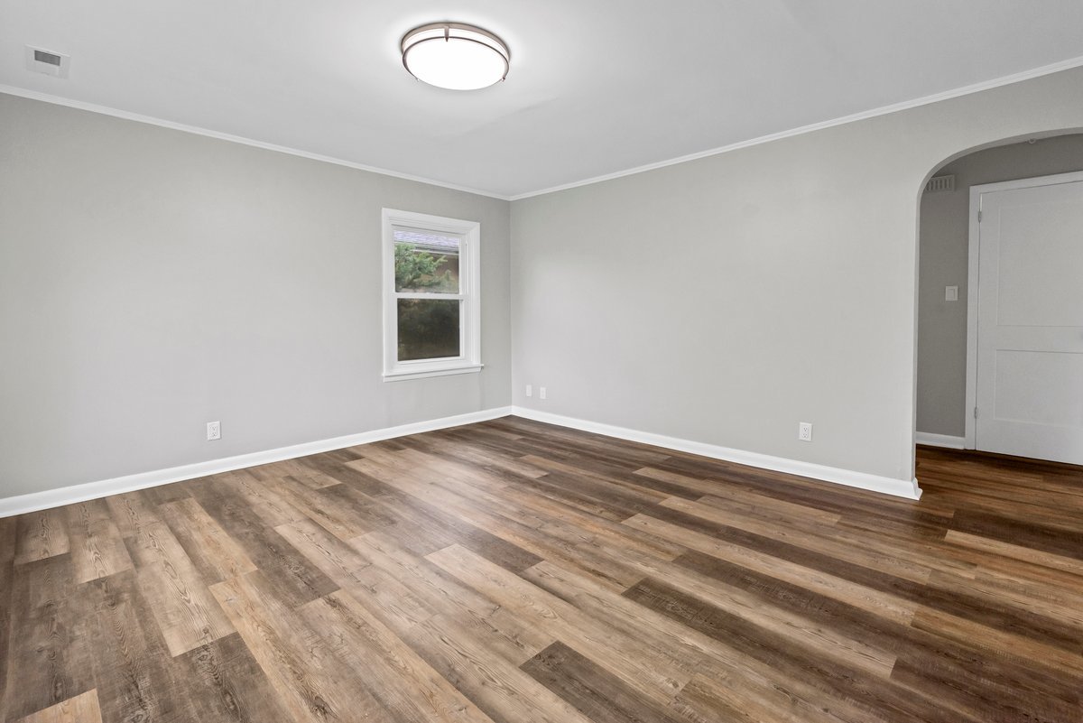 32910 North Meadow Road Grayslake, IL 60030 - Photo 7 of 10