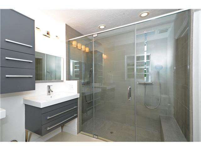 219 North Gordon Road Fort Lauderdale, FL 33301 - Photo 19 of 24 Master Bath/Spa