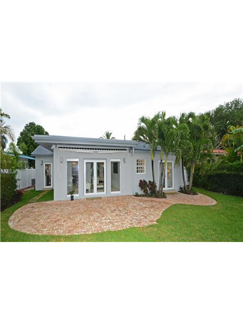 219 North Gordon Road Fort Lauderdale, FL 33301 - Photo 21 of 24 Exterior Back