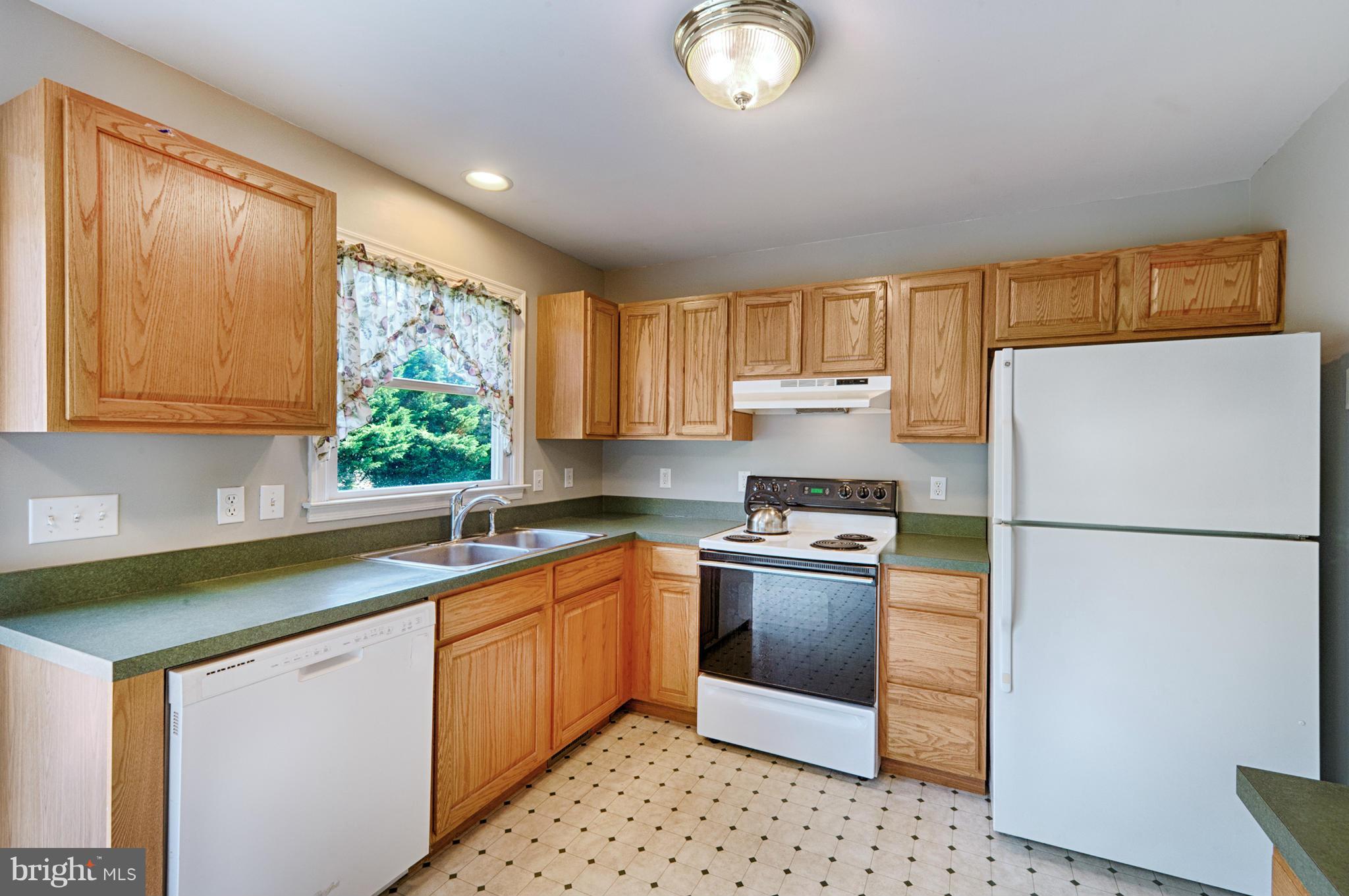 102 Britton Drive Rising Sun, MD 21911 - Photo 14 of 26 Kitchen