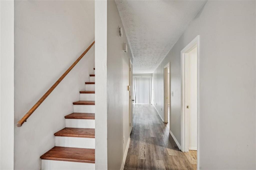 703 Pine Tree Trail Atlanta, GA 30349 - Photo 9 of 35