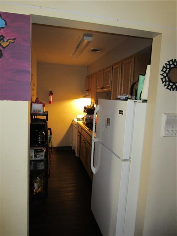 300 Helen Street McKees Rocks, PA 15136 - Photo 27 of 48