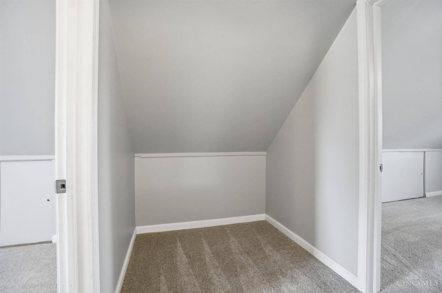 2937 Blue Rock Road Cincinnati, OH 45239 - Photo 34 of 59 Gallery Image 34