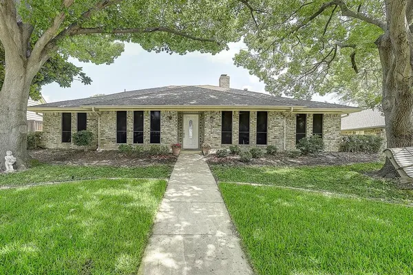 $589,000 | 2225 Stone Creek Drive, Plano, TX 75075