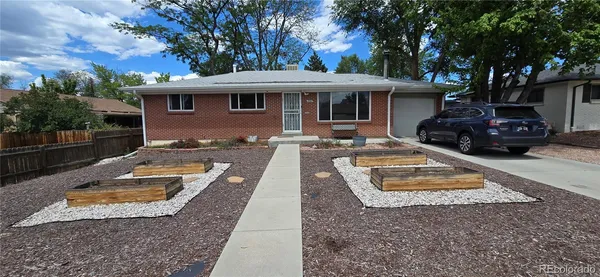 $3,000 | 6345 West 62nd Avenue, Arvada, CO 80003