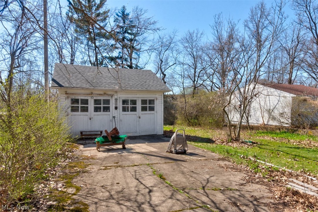 1626 Compton Road Cleveland, OH 44118 - Photo 29 of 29