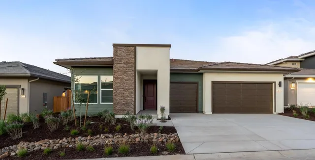 $607,544 | 8168 Creek View, Friant, CA 93626
