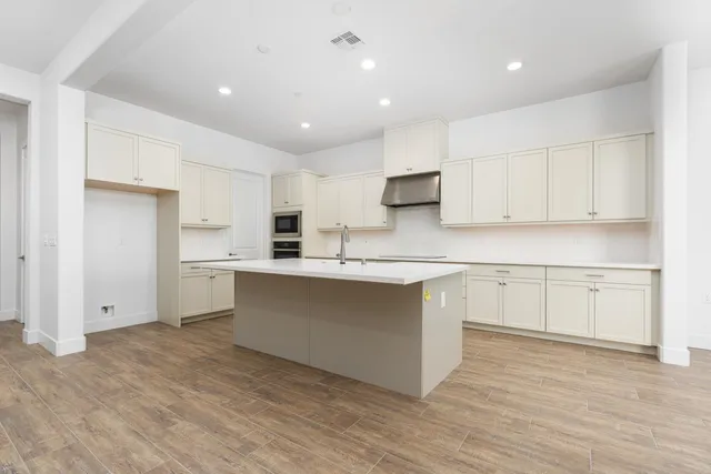 $607,544 | 8168 Creek View, Friant, CA 93626