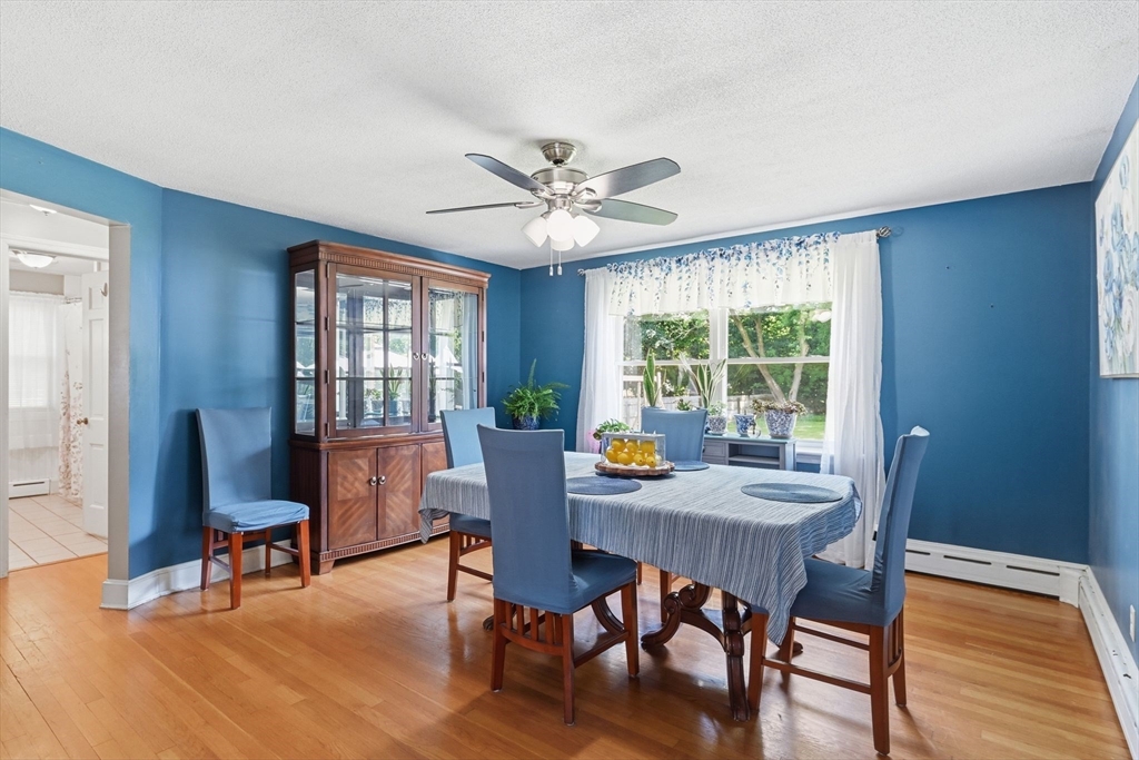 52 Elbert Road Agawam, MA 01001 - Photo 10 of 29