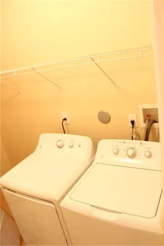 $3,300 | 10670 OldHammock Way, Wellington, FL 33414