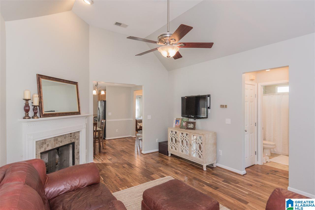 2443 Forest Lakes Lane Sterrett, AL 35147 - Photo 5 of 33