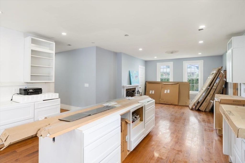 25 Ripley Road Cohasset, MA 02025 - Photo 10 of 23