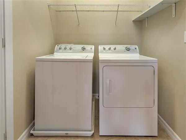 $2,295 | 3129 Oriole Drive, Unit 104, Sarasota, FL 34243