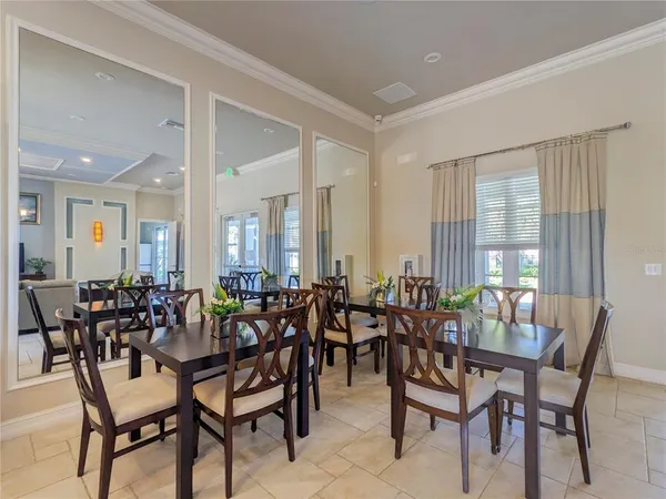 $2,295 | 3129 Oriole Drive, Unit 104, Sarasota, FL 34243