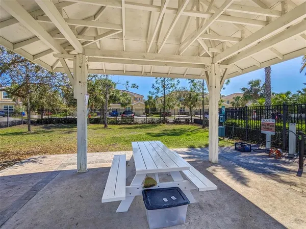 $2,295 | 3129 Oriole Drive, Unit 104, Sarasota, FL 34243