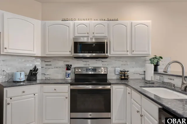 $889,000 | 502 Magnolia Way, Corolla, NC 27927