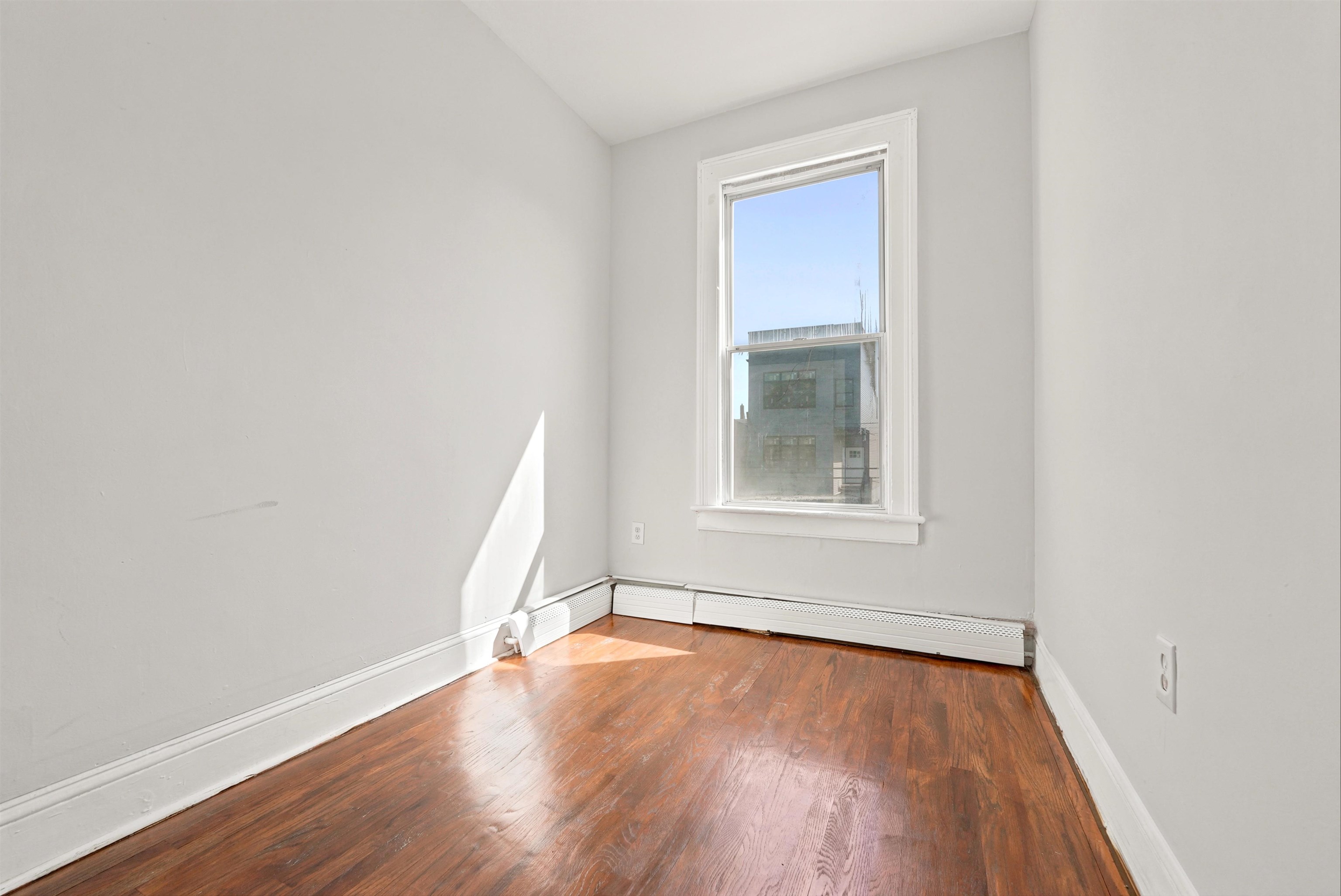 25 West 19th Street, Unit 2 Bayonne, NJ 07002 - Photo 9 of 14