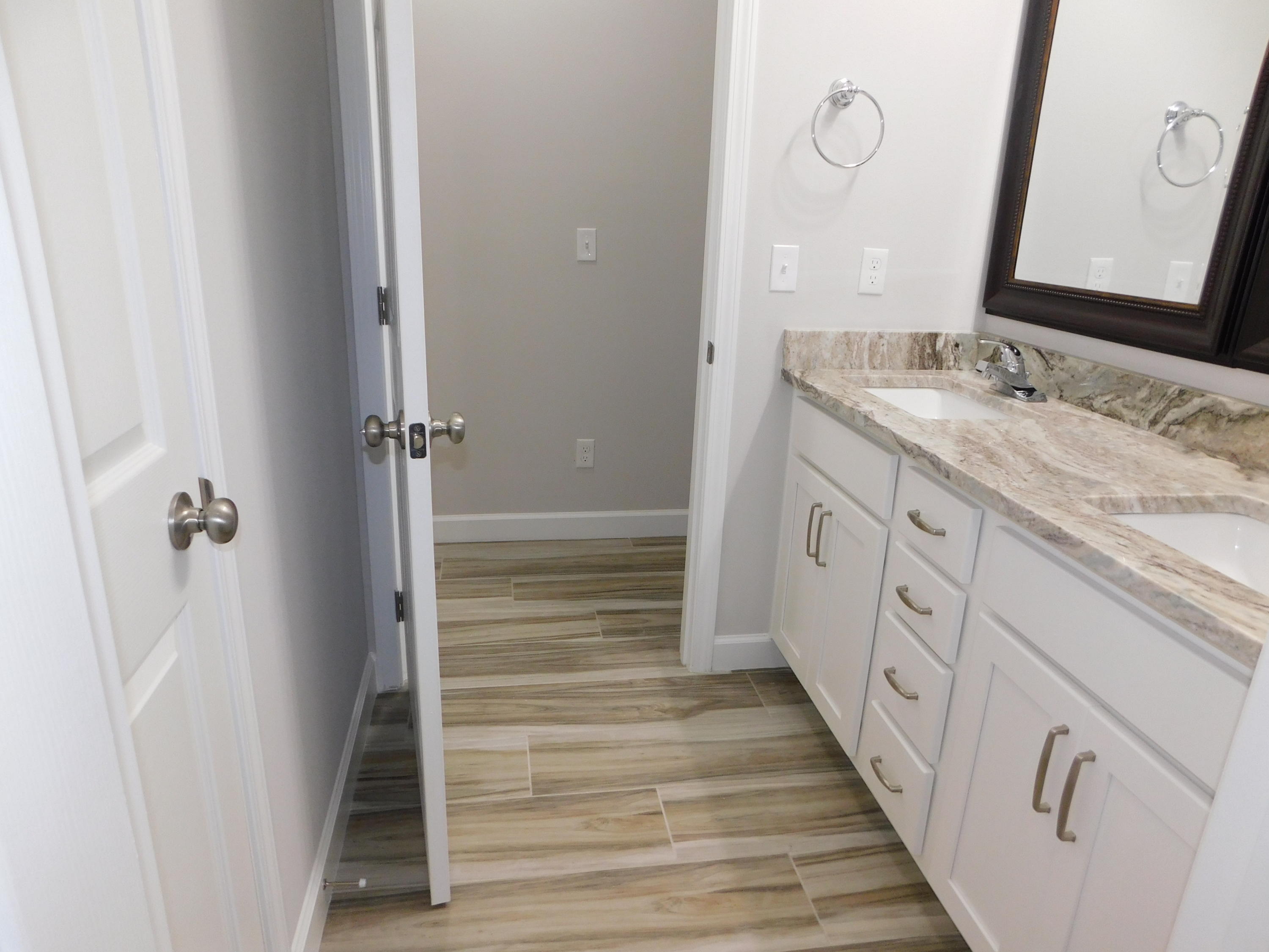 107 Eccles Road Fort Walton Beach, FL 32547 - Photo 14 of 47 DSCN0384