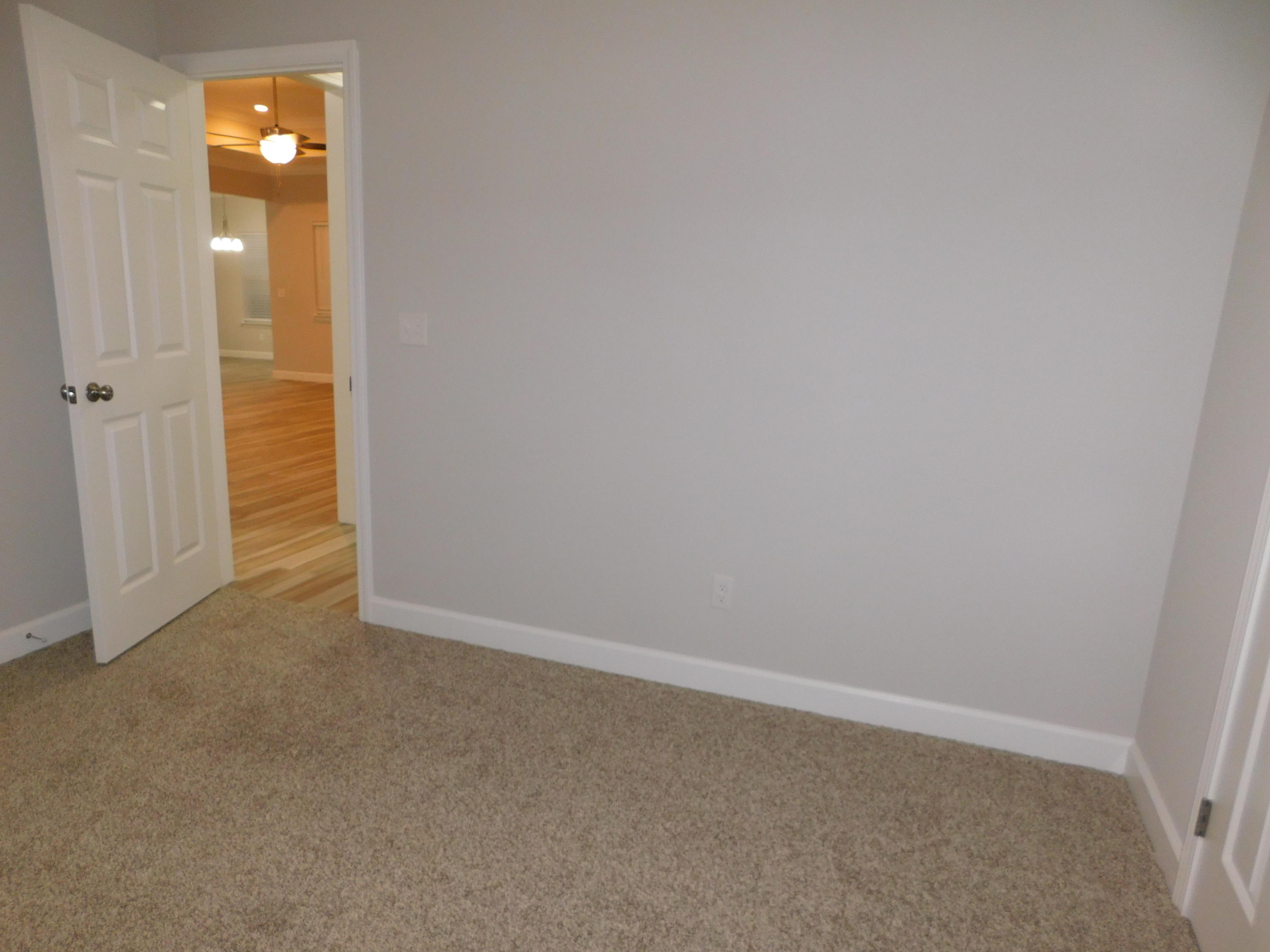 107 Eccles Road Fort Walton Beach, FL 32547 - Photo 9 of 47 DSCN0379