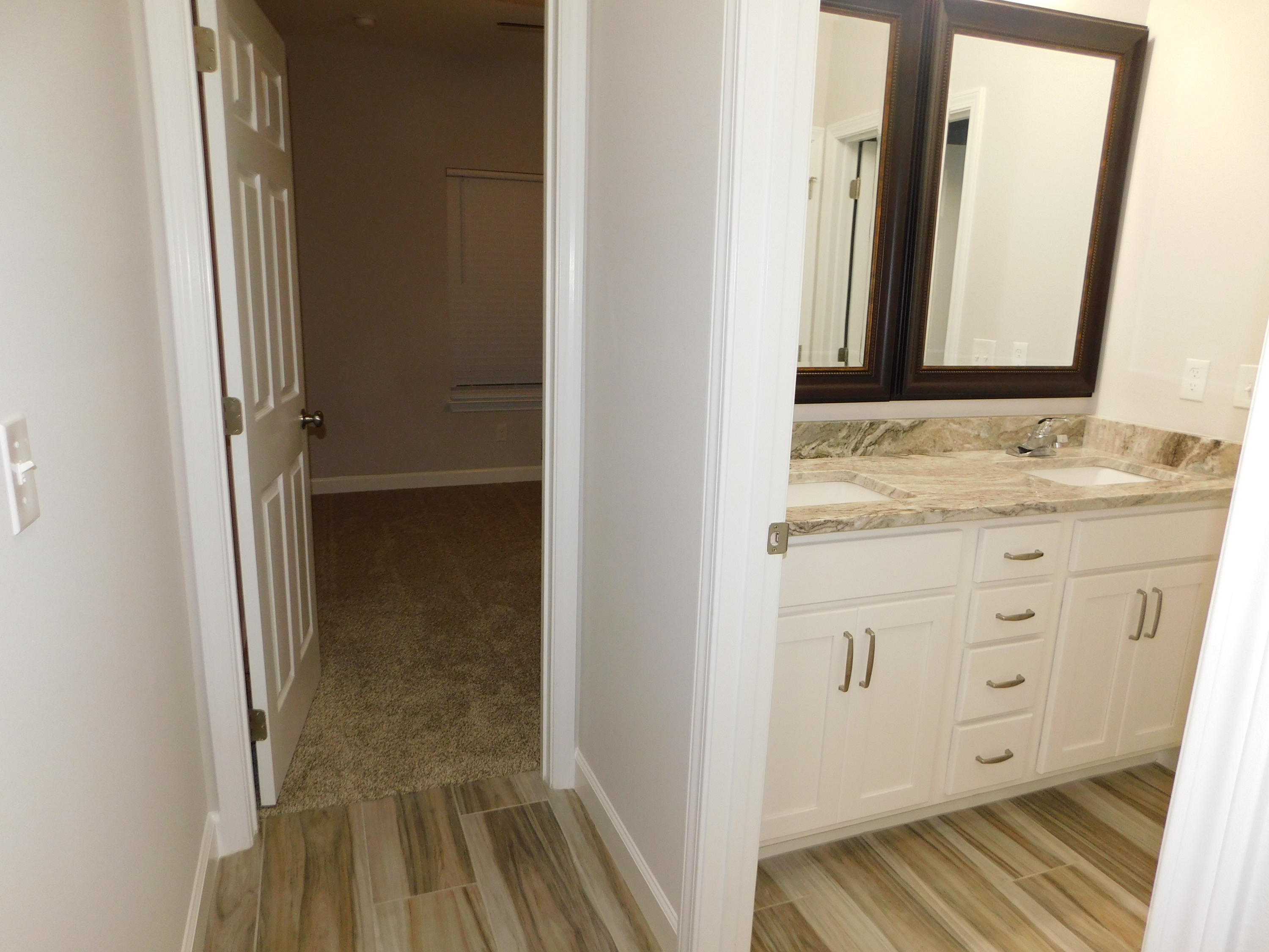 107 Eccles Road Fort Walton Beach, FL 32547 - Photo 10 of 47 DSCN0380