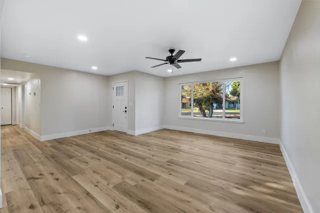 $399,000 | 5374 North Santa Fe Avenue, Fresno, CA 93711