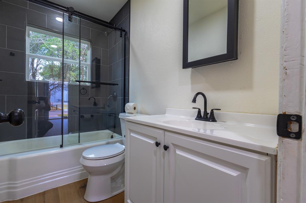 1105 Spring Branch Street Waco, TX 76711 - Photo 8 of 14