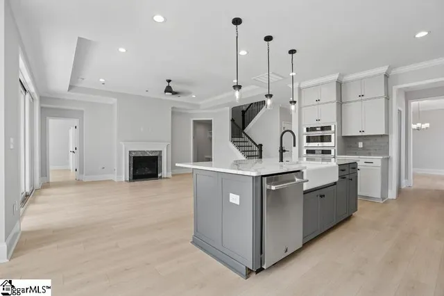 $839,000 | 202 Redland Way, Greenville, SC 29615