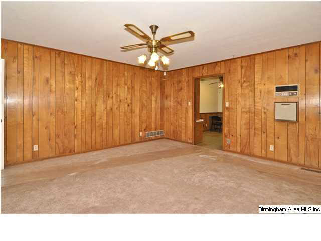 527 12th Street Southwest Alabaster, AL 35007 - Photo 14 of 32