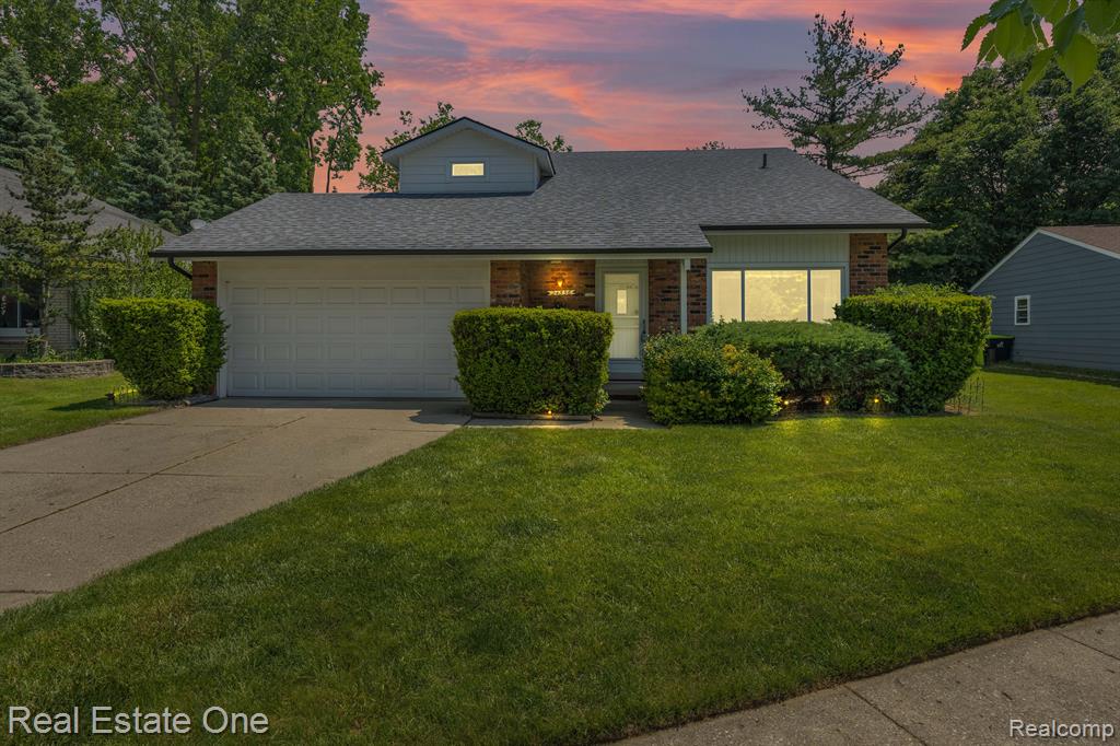 24556 Park Ridge Court Novi, MI 48375 - Photo 31 of 34