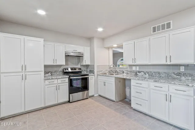 $235,999 | 10412 Chinaberry Drive, El Paso, TX 79925