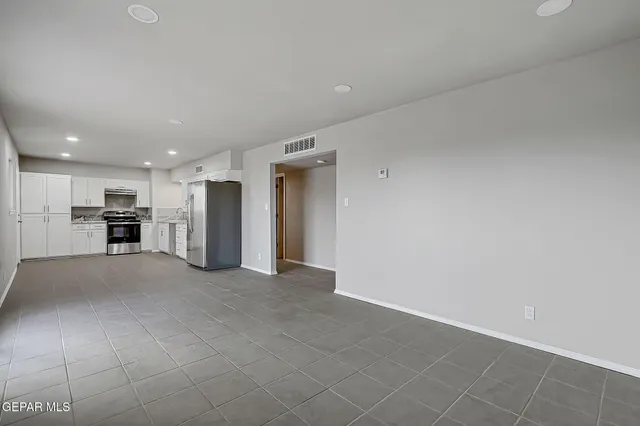 $235,999 | 10412 Chinaberry Drive, El Paso, TX 79925