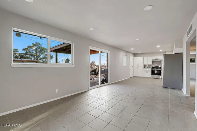 $235,999 | 10412 Chinaberry Drive, El Paso, TX 79925