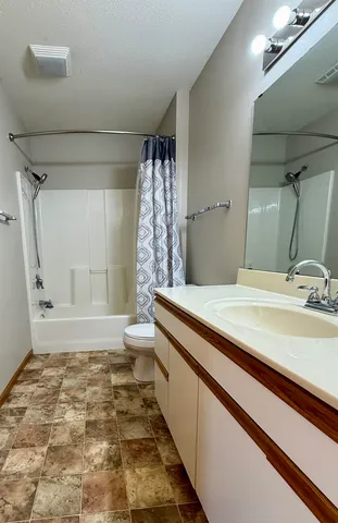 $225,000 | 883 Park, Unit 201, Oregon, WI 53575