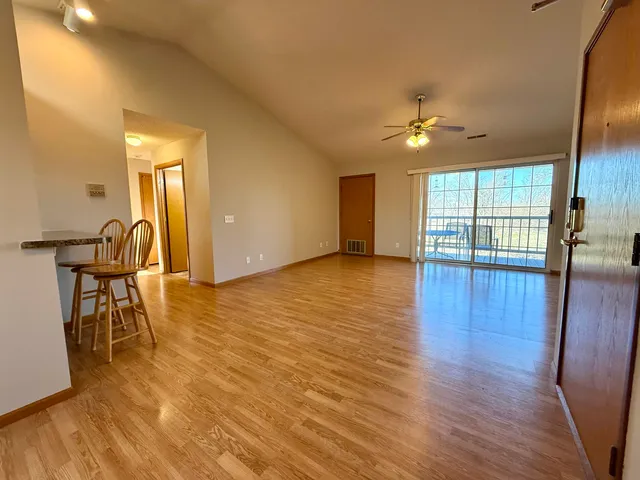 $225,000 | 883 Park, Unit 201, Oregon, WI 53575