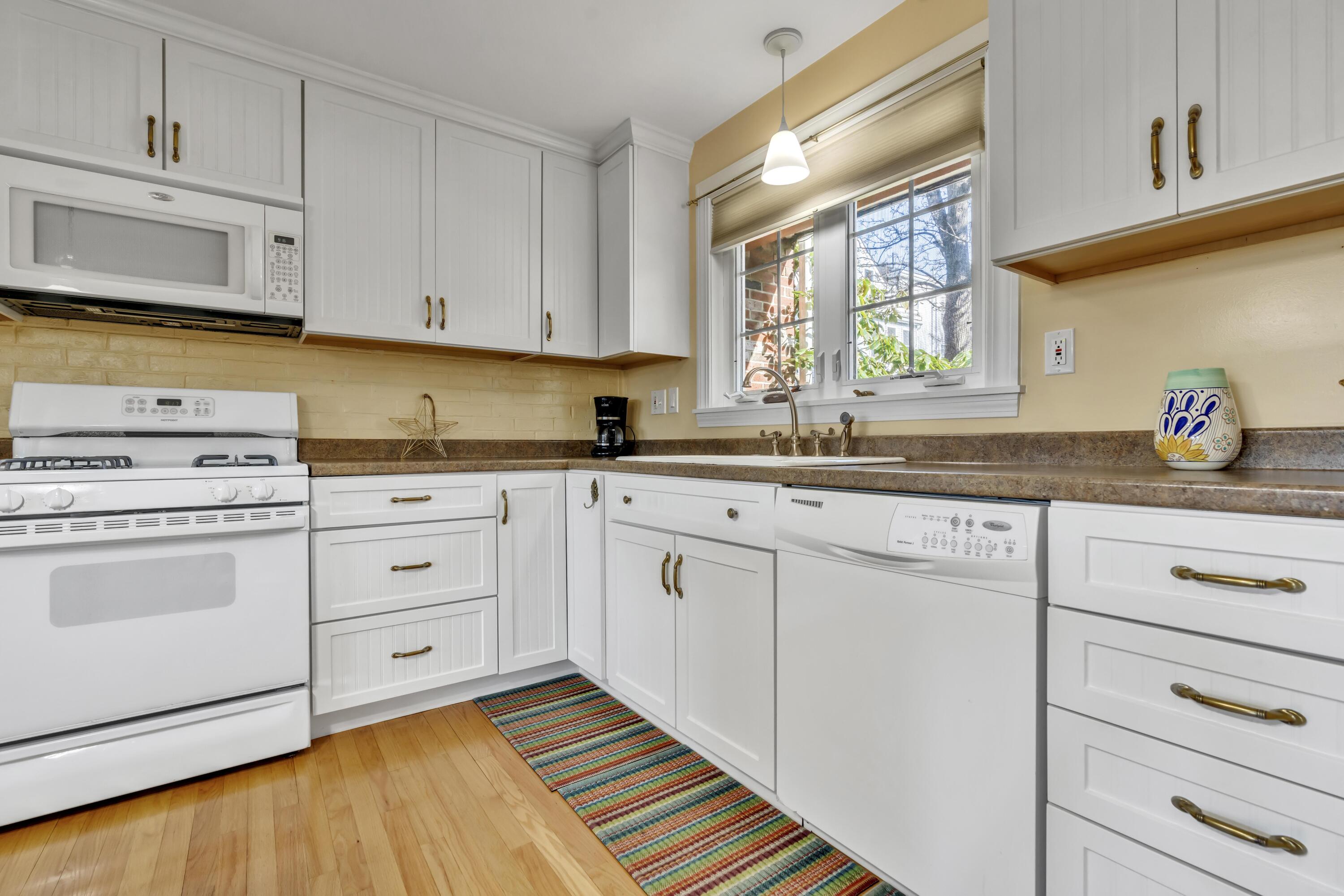 16 Ponce Street Portland, ME 04101 - Photo 9 of 37 _DSC1568