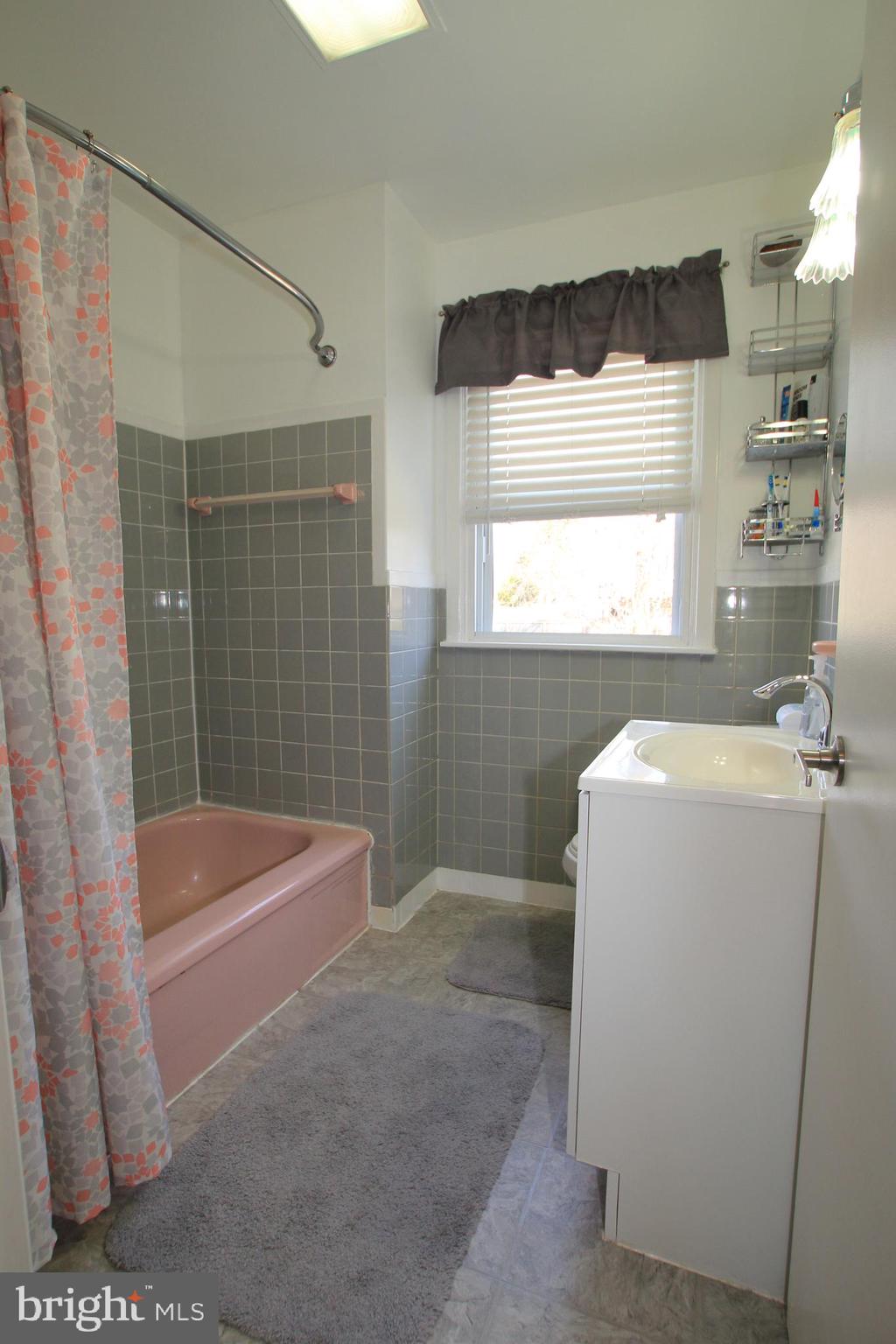 3101 Shirlene Road Norristown, PA 19403 - Photo 11 of 19 Gallery Image 11