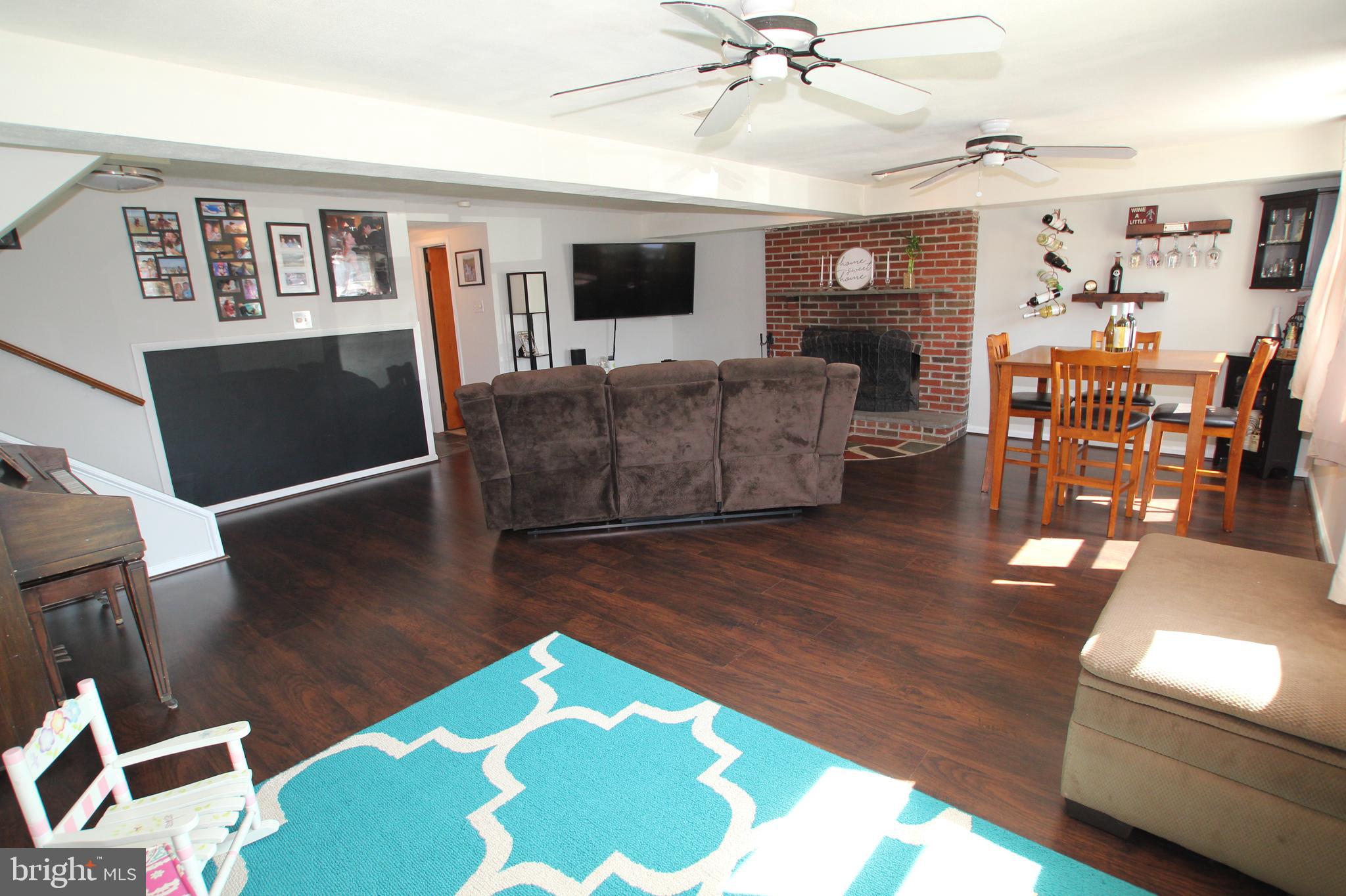 3101 Shirlene Road Norristown, PA 19403 - Photo 15 of 19 expanded family room, larger than most homes