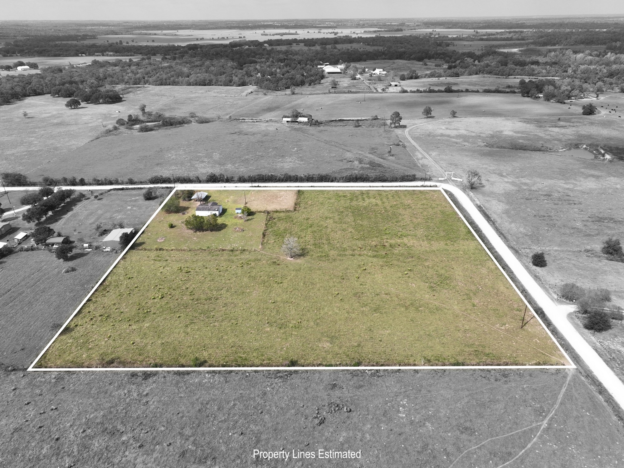 1901 Newsom Road Bellville, TX 77418 - Photo 3 of 20 an aerial view of a dry yard