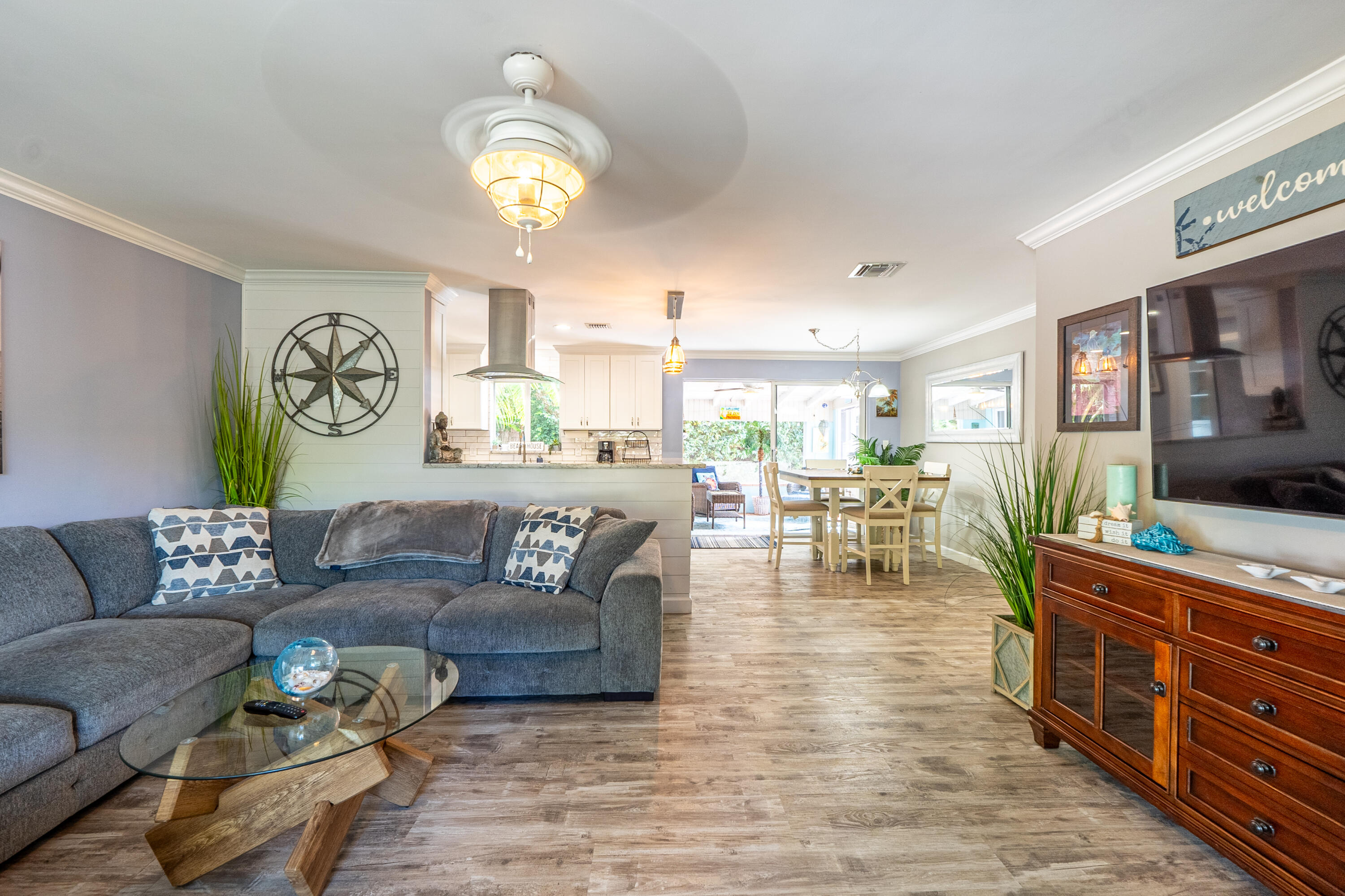 400 Pittsburgh Drive Jupiter, FL 33458 - Photo 3 of 30 IMG_5917