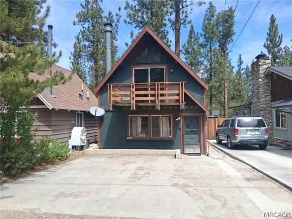 $1,500 | 815 East Fairway Boulevard, Big Bear City, CA 92314