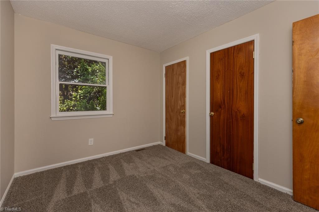 314 Spring Street Thomasville, NC 27360 - Photo 29 of 32 Gallery Image 29