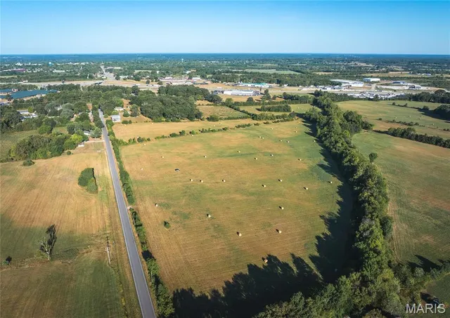 $1 | Mm-tract 2 Lebanon Mo 65536, Lebanon, MO 65536