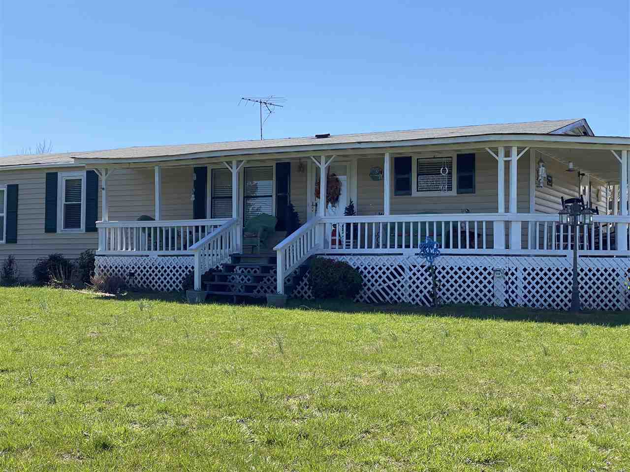 931 Jolley Road Chesnee, SC 29323 - Photo 1 of 22
