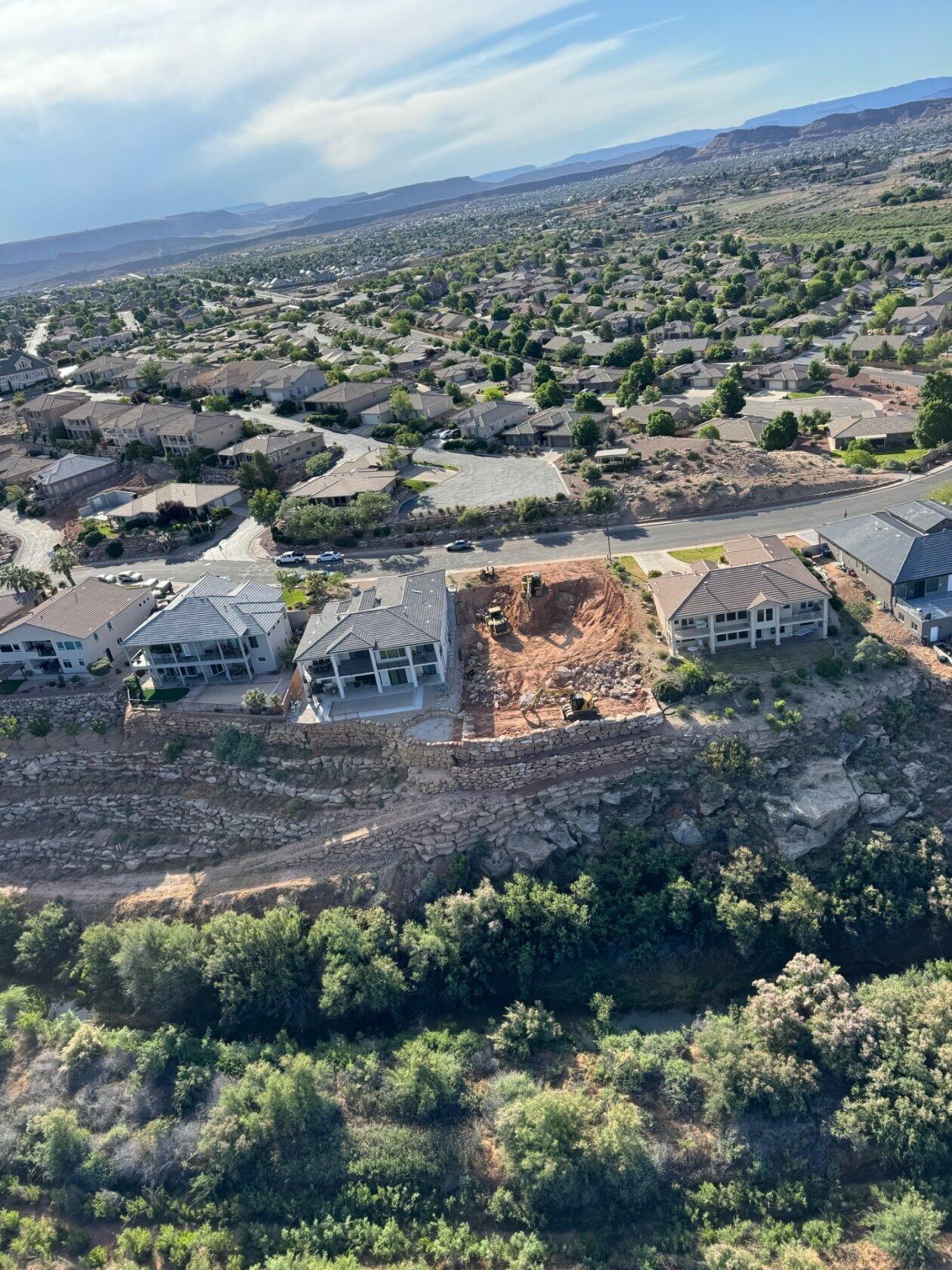 21 South 1400 East St. George, UT 84790 - Photo 5 of 6 thumbnail_IMG_0662