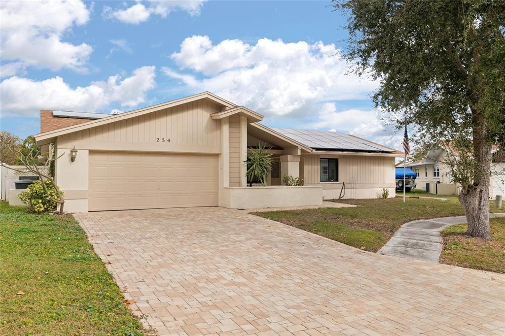 254 Timberview Drive Safety Harbor, FL 34695 - Photo 3 of 46