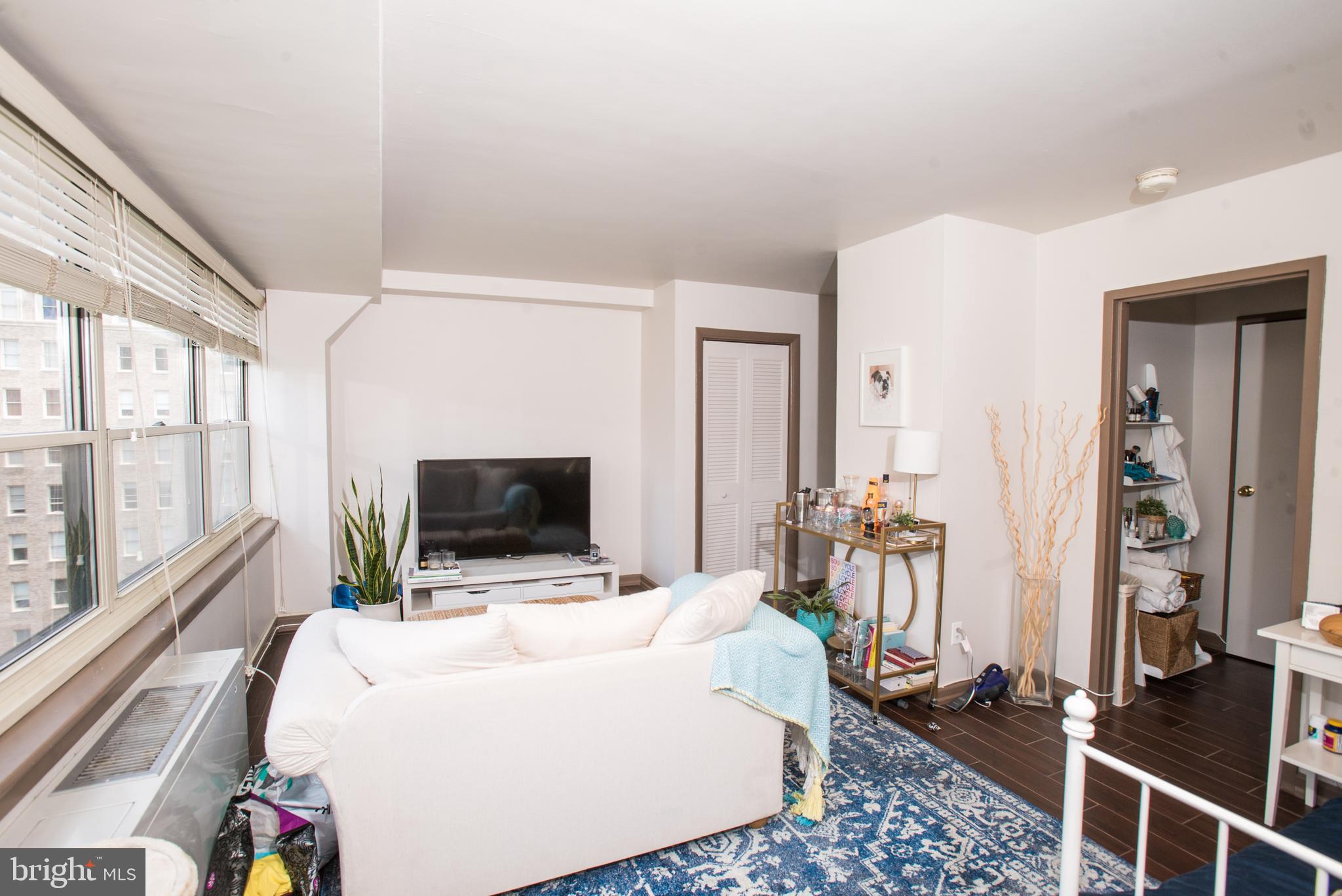 1806 Rittenhouse Square, Unit 1901 Philadelphia, PA 19103 - Photo 13 of 20 Gallery Image 13