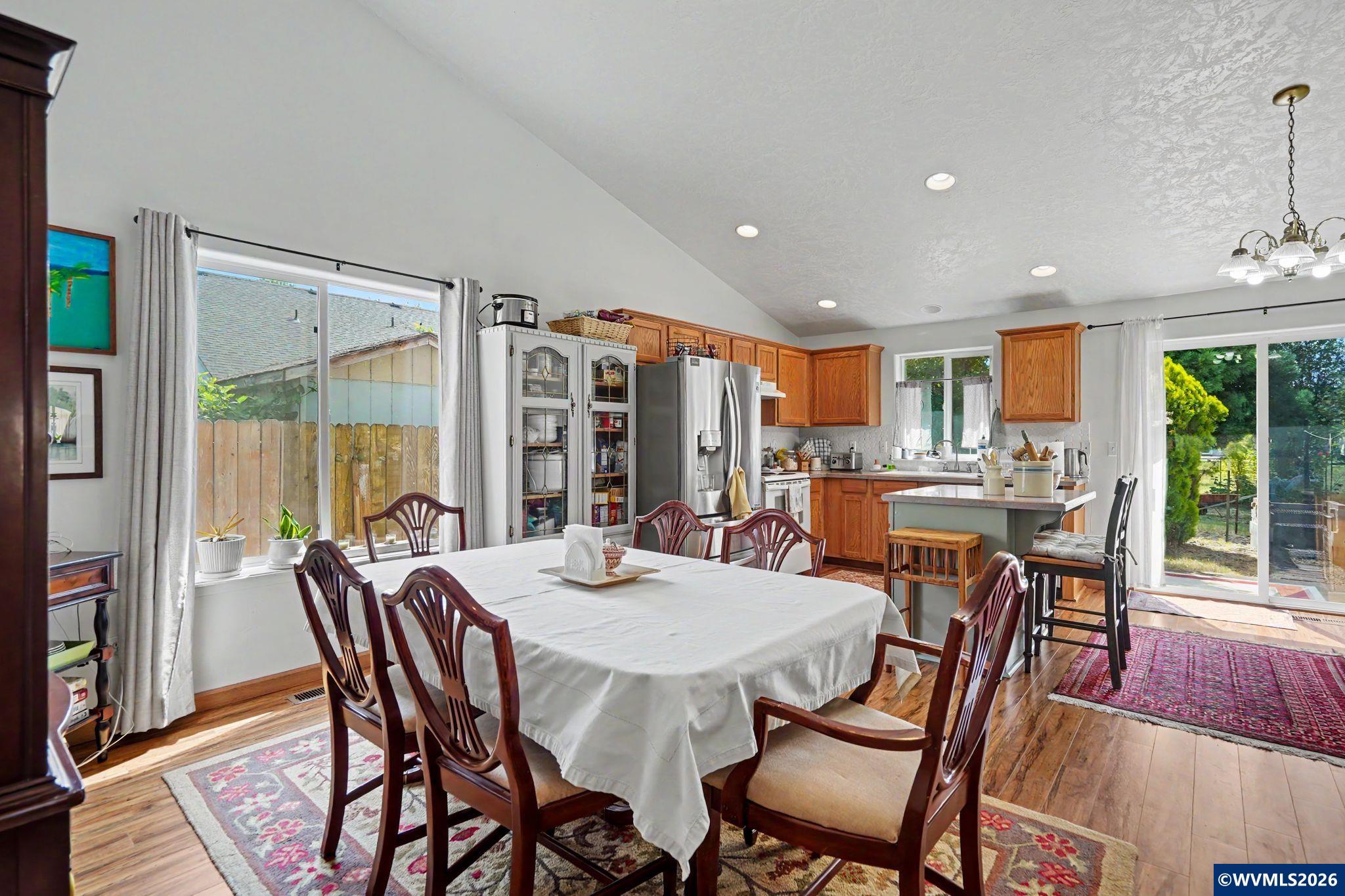 1405 River Oak Road Independence, OR 97351 - Photo 10 of 38 Gallery Image 10