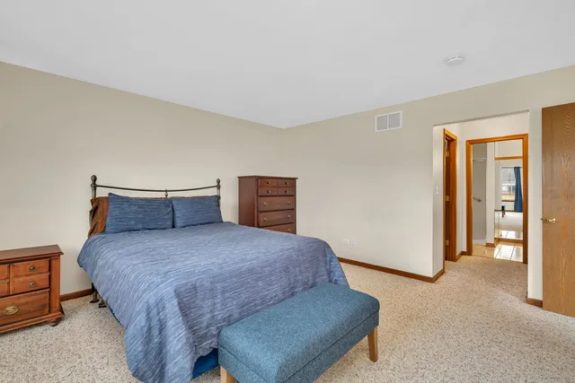 $295,900 | 20815 West Torrey Pines Lane, Plainfield, IL 60544